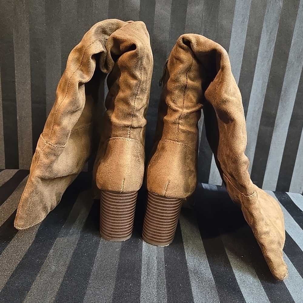 Journee Collection Women US 7 Or 10 Kaison Thigh High Boots Faux Suede Chocolate - Picture 9 of 16